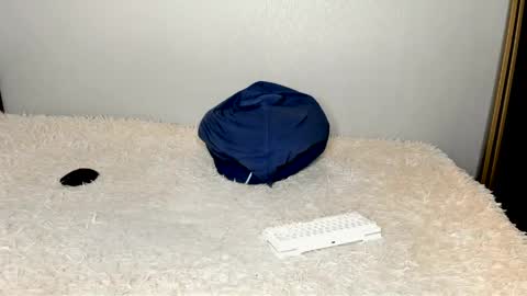 robert10211 online show from 21, 4, 2026