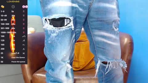 Snapshot of robert_kingg chatting on 27, 10, 2025 robert_kingg online show from 27, 10, 2025