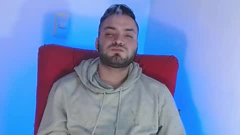 Snapshot of robert_leroy chatting on 7, 1, 2025 Stiven - online show from 7, 1, 2025