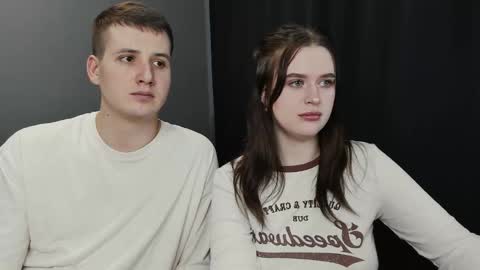 Lisa and Robert  i am online all days 900 am GMT3   online show from 11, 2, 2025