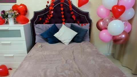 Snapshot of robertamorelly chatting on 11, 2, 2025 Betty online show from 11, 2, 2025