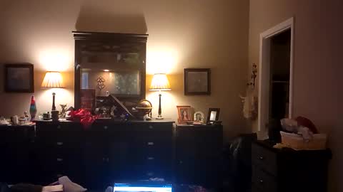Snapshot of robertharley chatting on 3, 12, 2025 robertharley online show from 3, 12, 2025