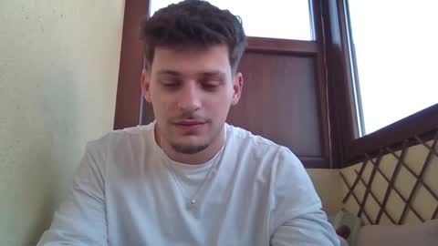 Snapshot of roberto_twink1 chatting on 4, 3, 2026 Roberto online show from 4, 3, 2026