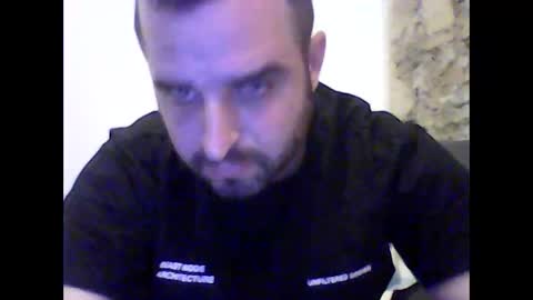 Snapshot of robertoredo chatting on 7, 1, 2025 Roberto online show from 7, 1, 2025