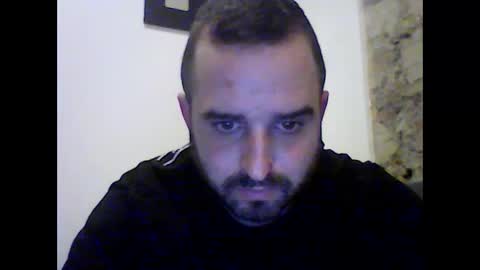 Snapshot of robertoredo chatting on 9, 1, 2025 Roberto online show from 9, 1, 2025