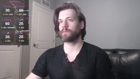 Snapshot of robknocks chatting on 19, 11, 2025 Rob Knocks online show from 19, 11, 2025