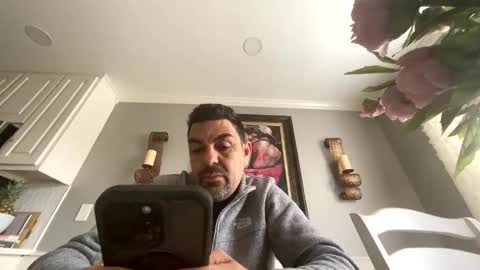 roblatino12 online show from 4, 3, 2025