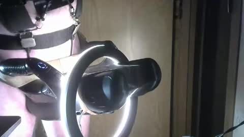 Snapshot of robodickmilker chatting on 16, 10, 2025 Robodickmilker online show from 16, 10, 2025