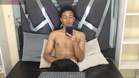 Snapshot of rocco_grey chatting on 6, 10, 2025 ROCCO online show from 6, 10, 2025