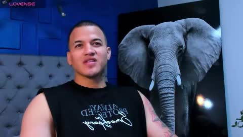 rocco_santos online show from 9, 9, 2025