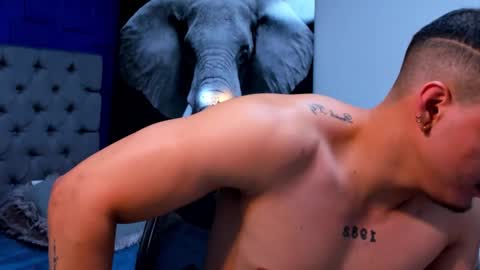 rocco_santos online show from 1, 10, 2025