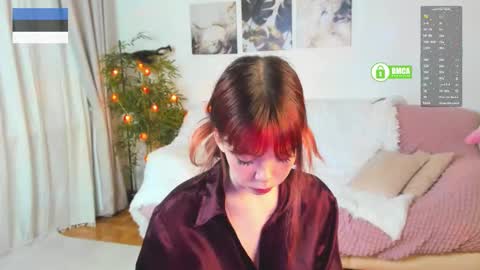Snapshot of rochelle_dolly chatting on 4, 12, 2025 rochelle_dolly online show from 4, 12, 2025