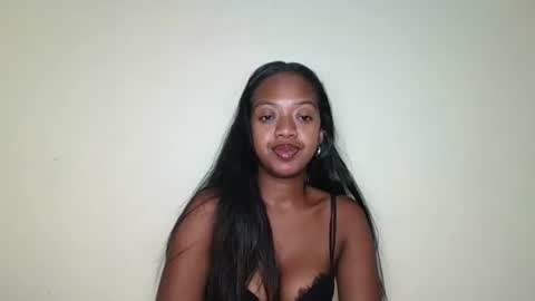 rochellinah online show from 19, 5, 2026