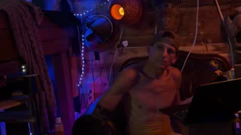 Snapshot of rockemx chatting on 14, 11, 2025 rockemx online show from 14, 11, 2025