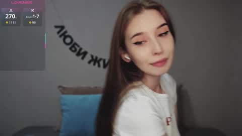 rocketsgirl online show from 13, 10, 2025