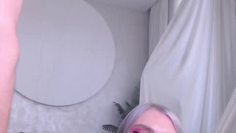Lina and Den online show from 9, 5, 2026