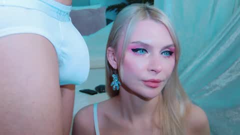 Lina and Den online show from 31, 5, 2026