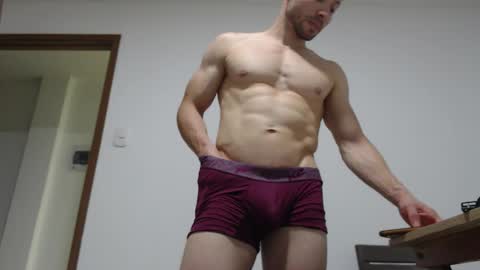 rocky muscle online show from 19, 3, 2026