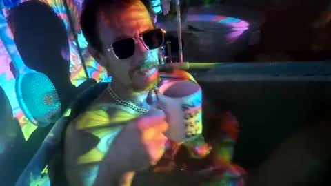 rod77knee online show from 22, 2, 2025