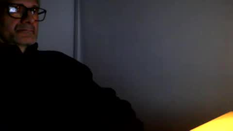 Snapshot of rodahot4 chatting on 14, 12, 2025 rodahot4 online show from 14, 12, 2025