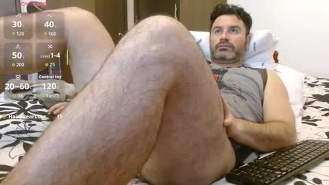 Snapshot of rodher81 chatting on 27, 9, 2025 Rod online show from 27, 9, 2025