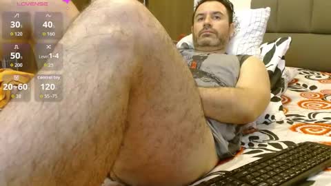 Snapshot of rodher81 chatting on 11, 10, 2025 Rod online show from 11, 10, 2025