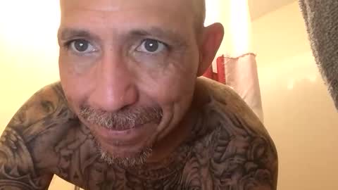 Snapshot of rodolfolucio chatting on 18, 12, 2025 rodolfolucio online show from 18, 12, 2025