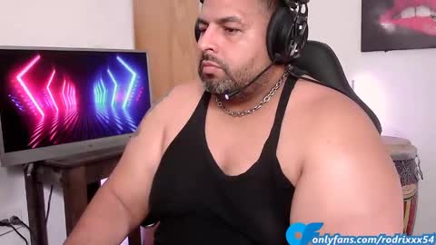 Snapshot of rodrixxx54 chatting on 12, 1, 2025 rodrixxx54 online show from 12, 1, 2025