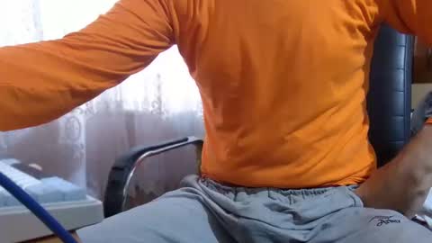 Snapshot of rokettttt chatting on 11, 10, 2025 rokettttt online show from 11, 10, 2025