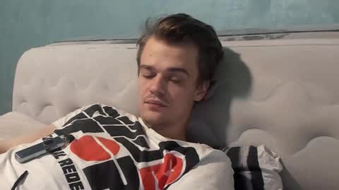 taylor fox online show from 9, 1, 2026