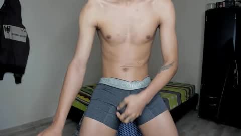 rolling_05 online show from 10, 3, 2026