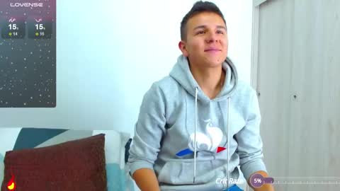 Snapshot of rolos_hot32 chatting on 18, 2, 2025 rolos_hot32 online show from 18, 2, 2025