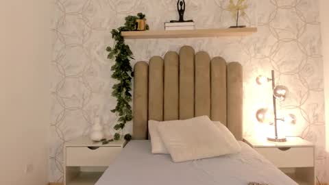 Snapshot of roma_love_ chatting on 3, 3, 2025 online show from 3, 3, 2025