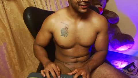 Snapshot of romanpearce_ chatting on 15, 1, 2025 Roman online show from 15, 1, 2025