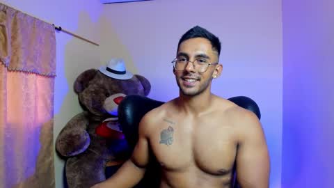 Snapshot of romanpearce_ chatting on 27, 1, 2025 Roman online show from 27, 1, 2025
