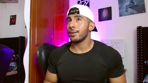 Snapshot of romanpearce_ chatting on 30, 9, 2025 Roman online show from 30, 9, 2025