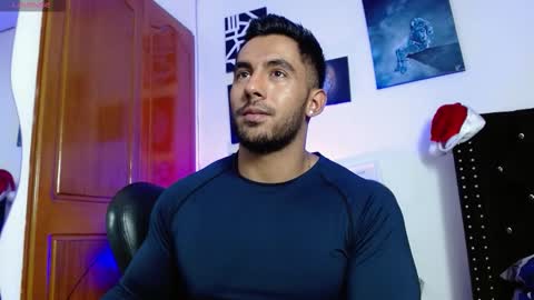 Snapshot of romanpearce_ chatting on 16, 1, 2026 Roman online show from 16, 1, 2026