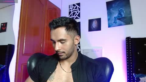 Snapshot of romanpearce_ chatting on 24, 2, 2026 Roman online show from 24, 2, 2026