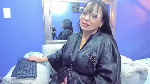Snapshot of romina017 chatting on 19, 1, 2025 Romi online show from 19, 1, 2025