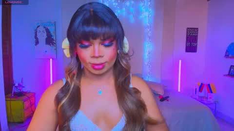 Snapshot of romirousexx chatting on 12, 9, 2025 Romi Rouse online show from 12, 9, 2025