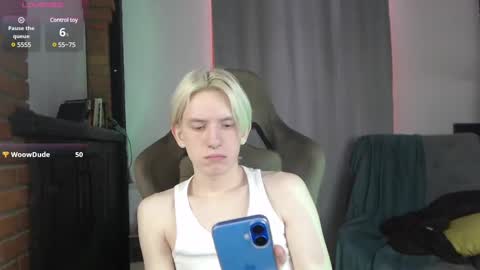 Snapshot of ron_vilsx chatting on 27, 2, 2025 ron vilsx online show from 27, 2, 2025