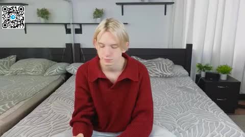 Snapshot of ron_vilsx chatting on 19, 9, 2025 ron vilsx online show from 19, 9, 2025