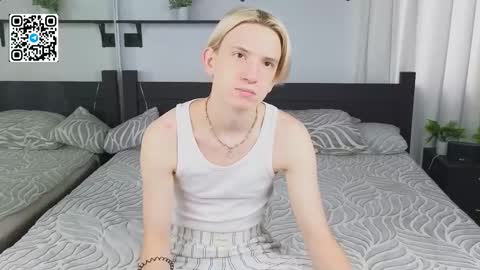 Snapshot of ron_vilsx chatting on 20, 9, 2025 ron vilsx online show from 20, 9, 2025