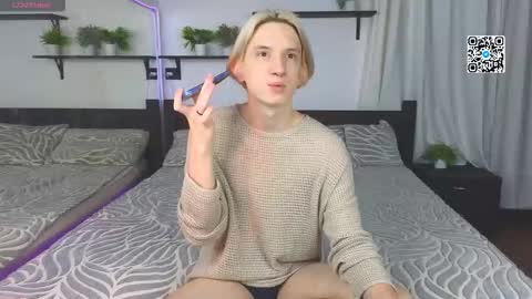 Snapshot of ron_vilsx chatting on 10, 11, 2025 ron vilsx online show from 10, 11, 2025