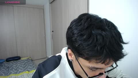 Snapshot of ronald_maximo chatting on 1, 4, 2026 Ronald online show from 1, 4, 2026