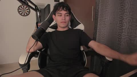 Snapshot of ronaldmq20 chatting on 8, 1, 2025 Ronaldo online show from 8, 1, 2025