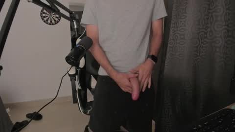 Snapshot of ronaldmq20 chatting on 14, 1, 2025 Ronaldo online show from 14, 1, 2025