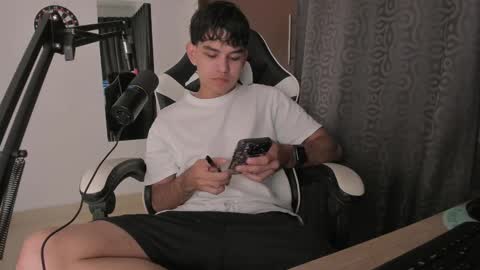 Snapshot of ronaldmq20 chatting on 16, 2, 2025 Ronaldo online show from 16, 2, 2025