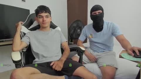 Snapshot of ronaldmq20 chatting on 5, 10, 2025 Ronaldo online show from 5, 10, 2025