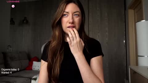 Snapshot of ronny_ponny chatting on 16, 12, 2025 RonnyPonny online show from 16, 12, 2025